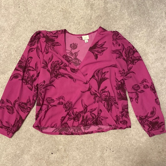 NWOT A New Day floral blouse - Picture 2 of 3